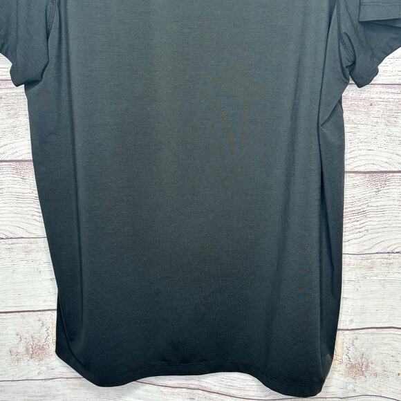 Ten Thousand Men's Black Short Sleeve The Versatile Workout Mesh Shirt Size XL - Picture 6 of 8